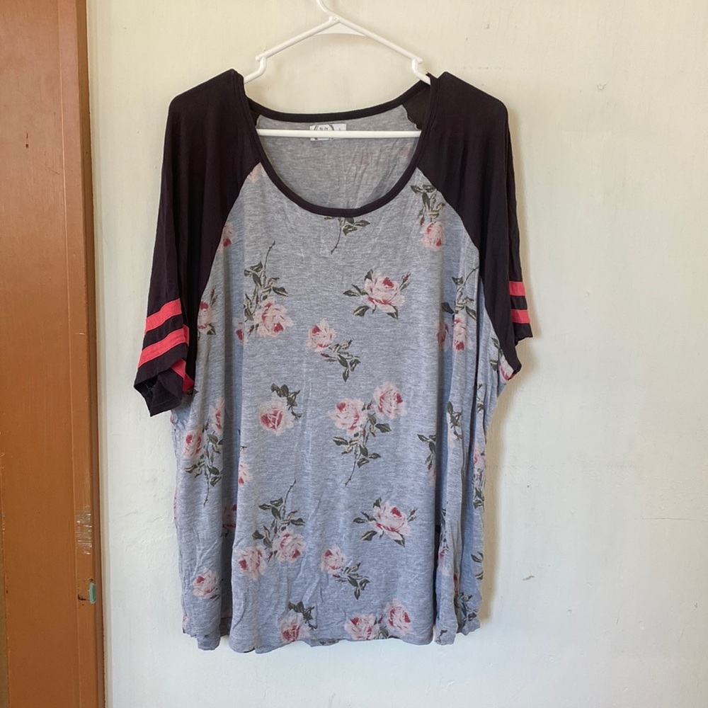 Maurice’s Plus Size 3 Floral Tee